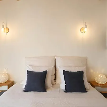 Spacious House With Terrace And Jacuzzi Ла-Куард-сюр-Мер
